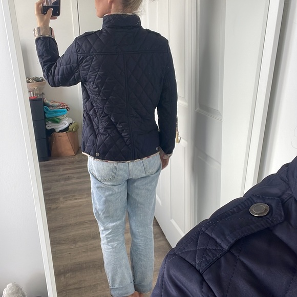 Burberry Navy Quilted Jacket - Picture 3 of 8